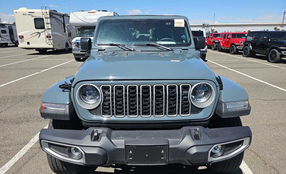 jeep wrangler 4xe 2025 1C4RJXP64SW600639 image jeep wrangler 4xe 2025 1C4RJXP64SW600639 image